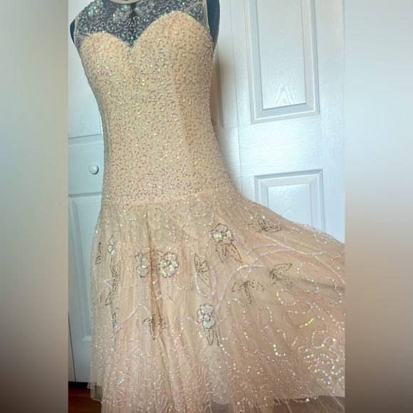 NWT ASOS Flapper Girl 20s style beaded Dress, Drop waist formal dress - Picture 11 of 16